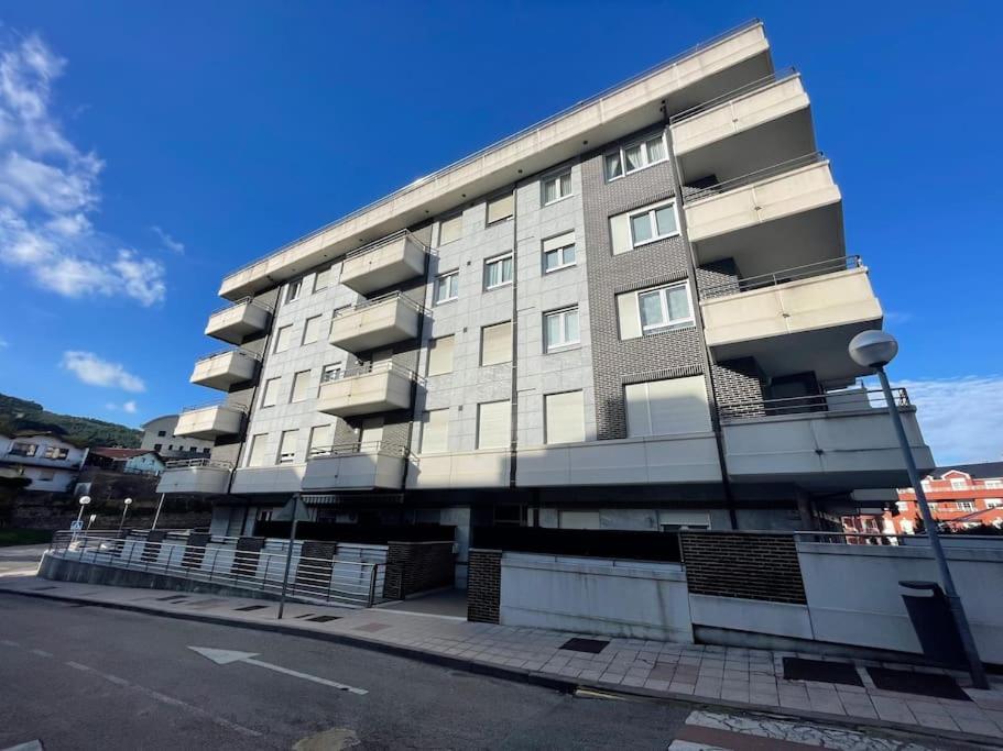 Apartamento Centro Con Garaje Castro Urdiales Extérieur photo